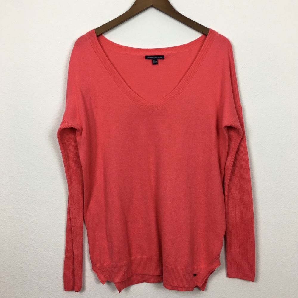 Salmon American Eagle Long Sleeve V-neck Sweater